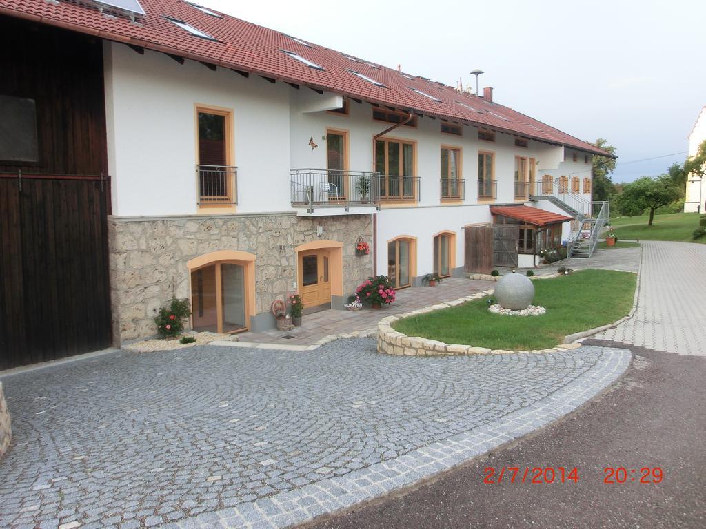 Bio Ferienhof Heiler Feldkirchen-Westerham Buitenkant foto