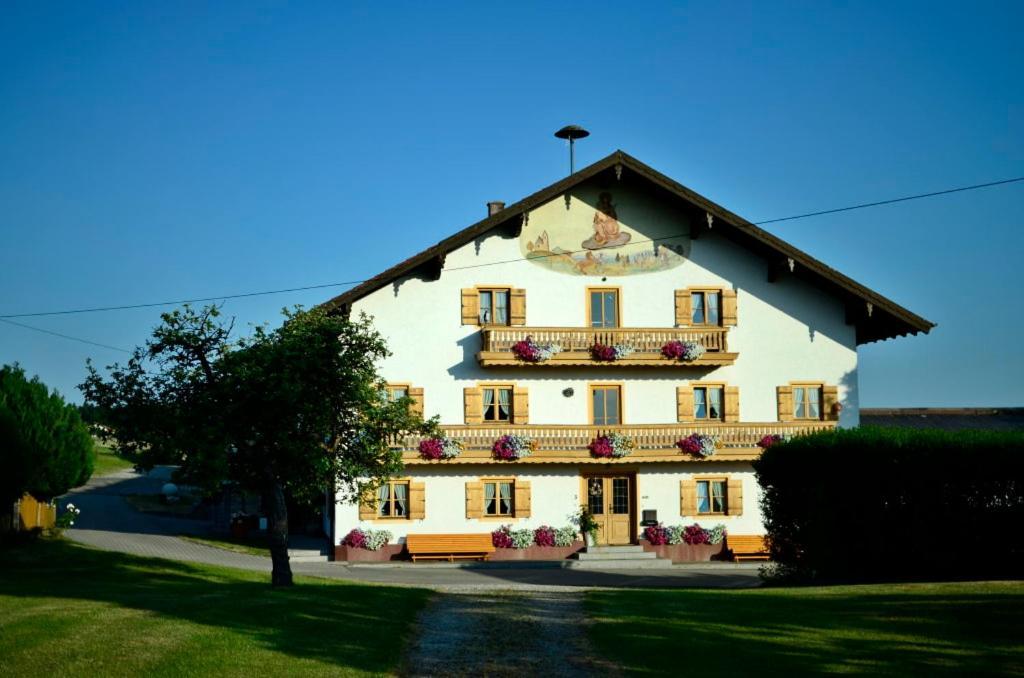 Bio Ferienhof Heiler Feldkirchen-Westerham Buitenkant foto