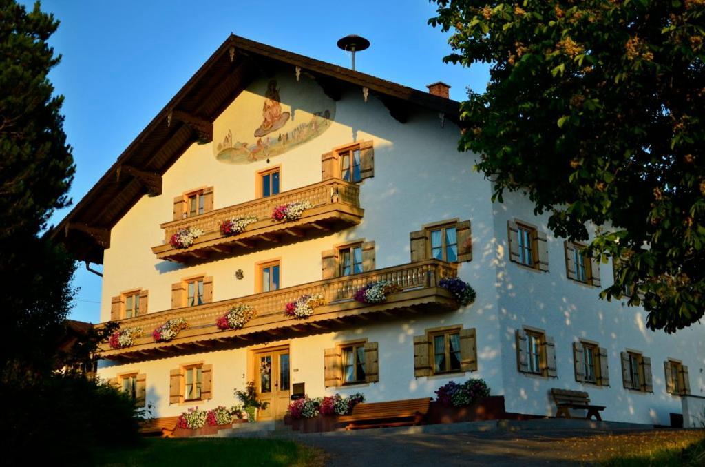 Bio Ferienhof Heiler Feldkirchen-Westerham Buitenkant foto