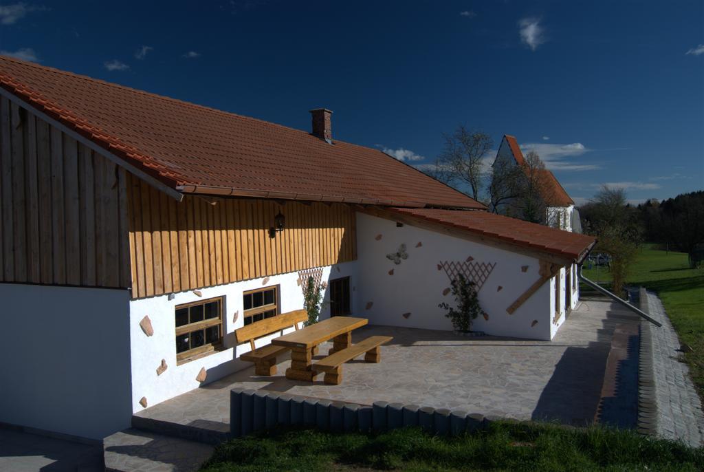 Bio Ferienhof Heiler Feldkirchen-Westerham Buitenkant foto