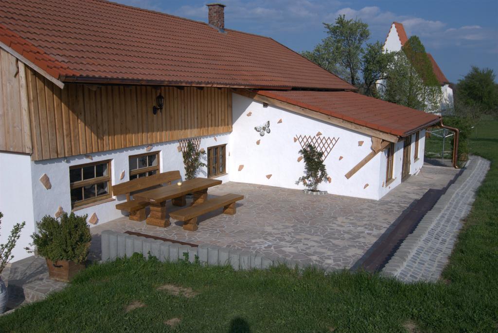 Bio Ferienhof Heiler Feldkirchen-Westerham Buitenkant foto