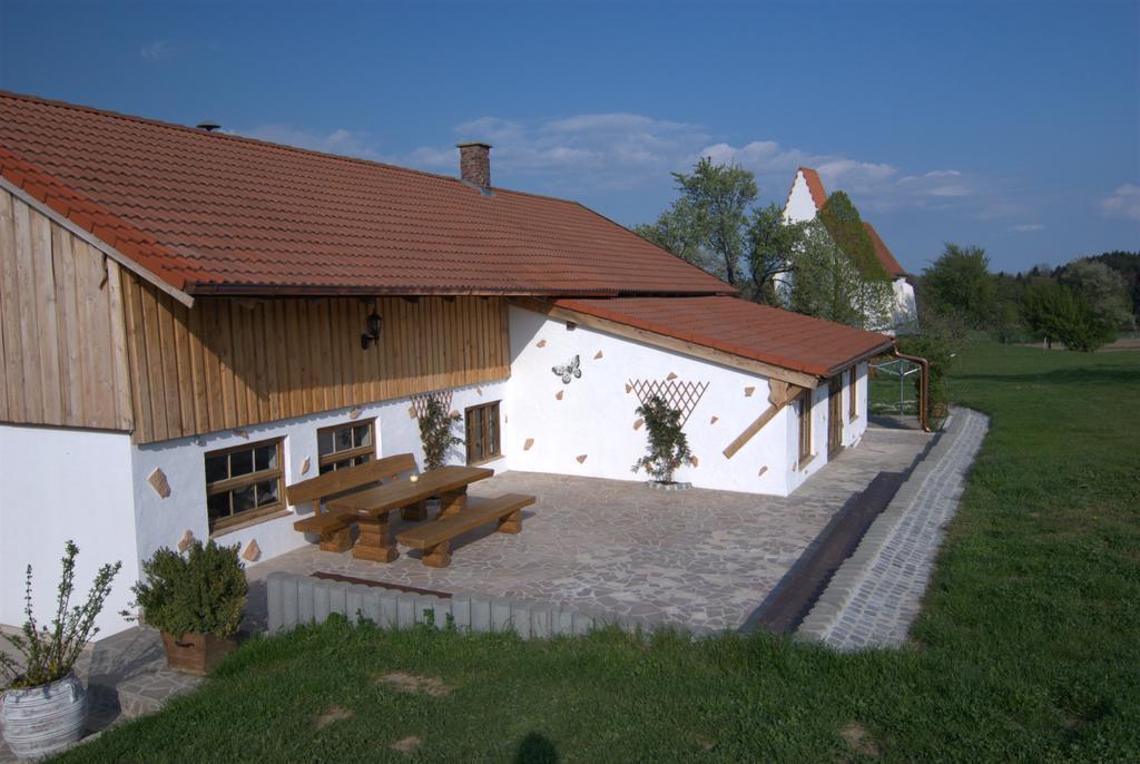 Bio Ferienhof Heiler Feldkirchen-Westerham Buitenkant foto
