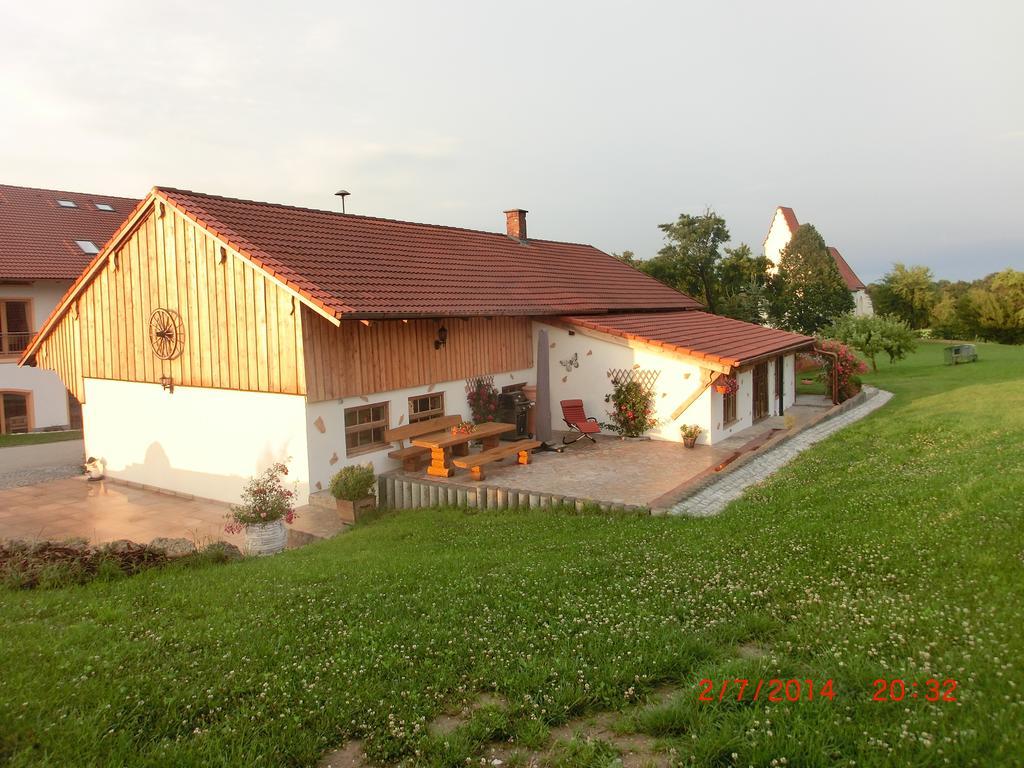 Bio Ferienhof Heiler Feldkirchen-Westerham Buitenkant foto