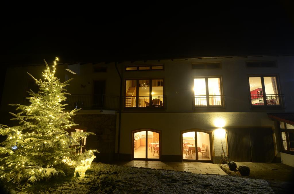 Bio Ferienhof Heiler Feldkirchen-Westerham Buitenkant foto